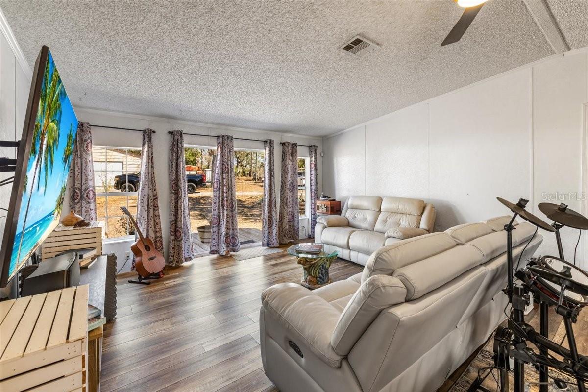 Image 12 of 40 For 13205 Star Road