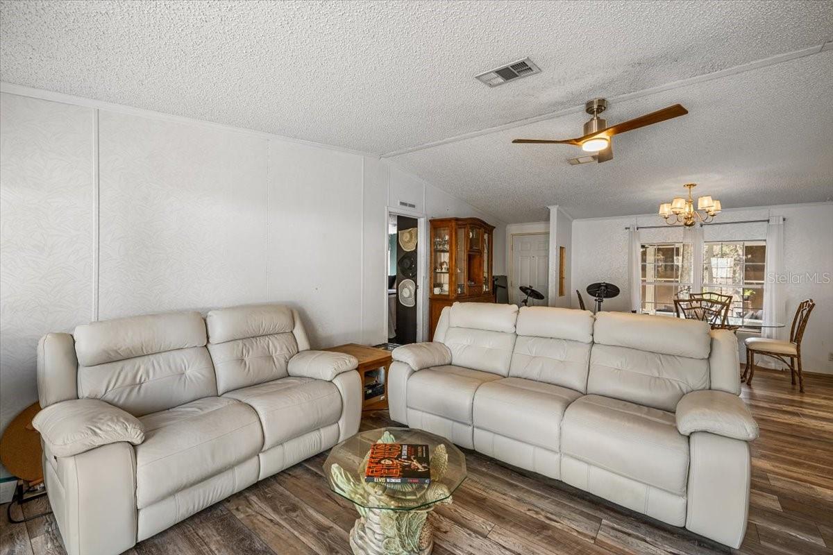 Image 13 of 40 For 13205 Star Road