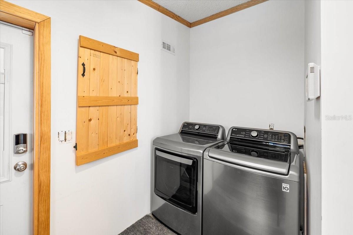 Image 28 of 40 For 13205 Star Road