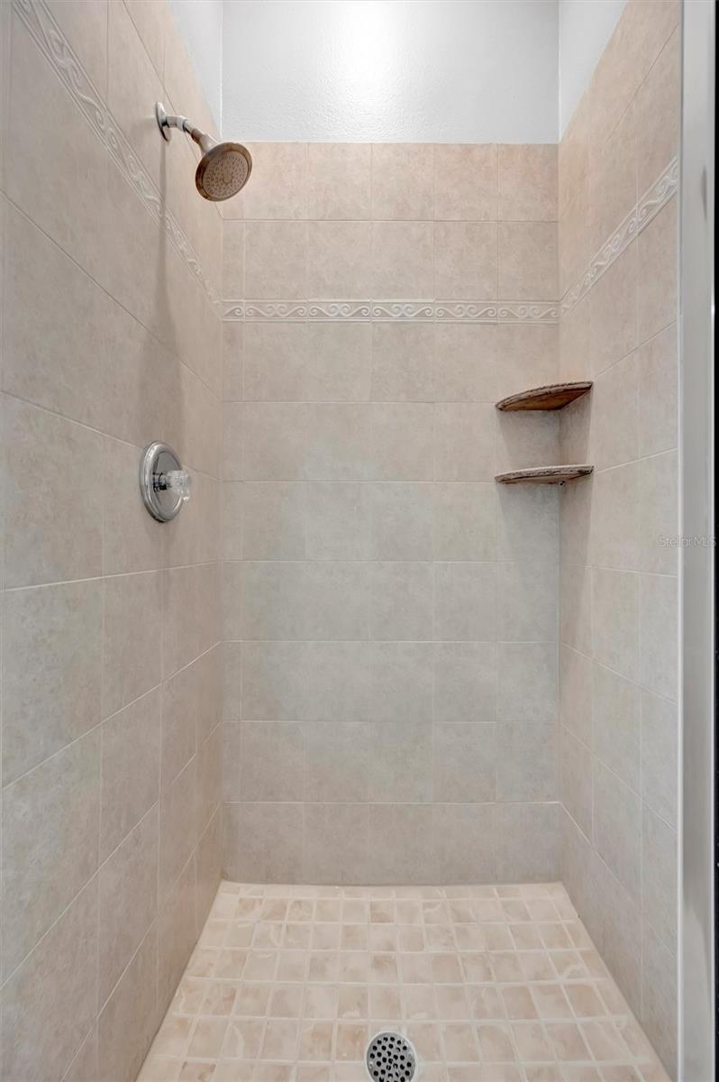 Image 26 of 53 For 4510 Murcia Boulevard 16