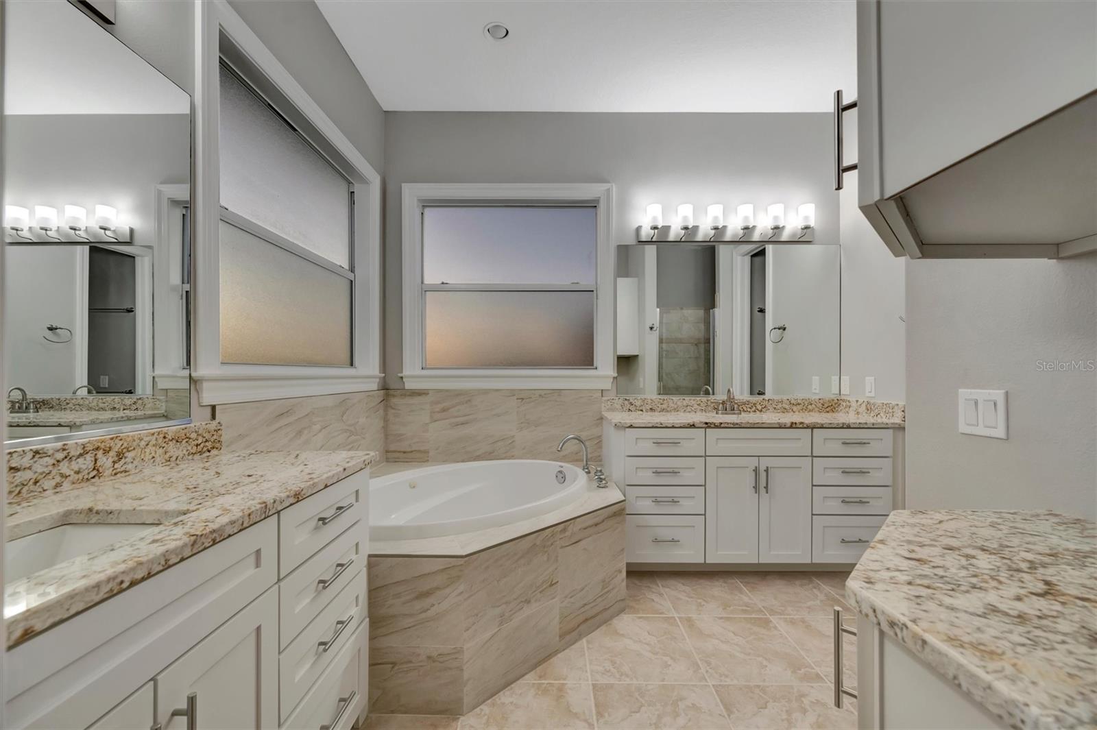 Image 41 of 53 For 4510 Murcia Boulevard 16