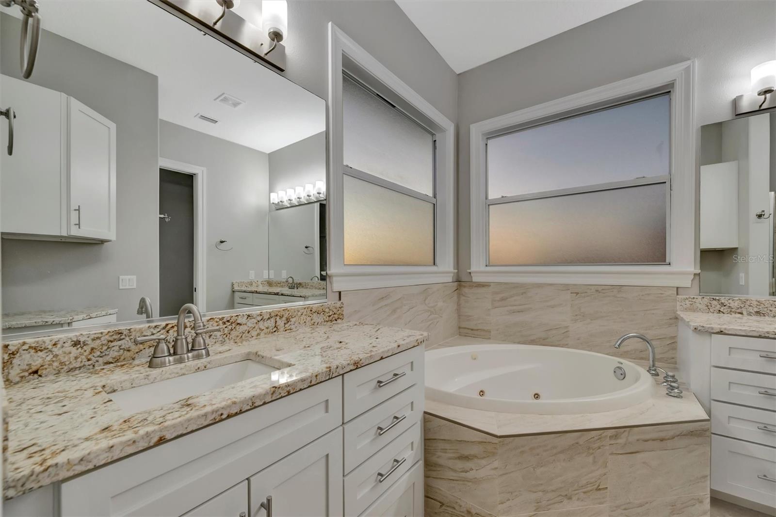 Image 42 of 53 For 4510 Murcia Boulevard 16