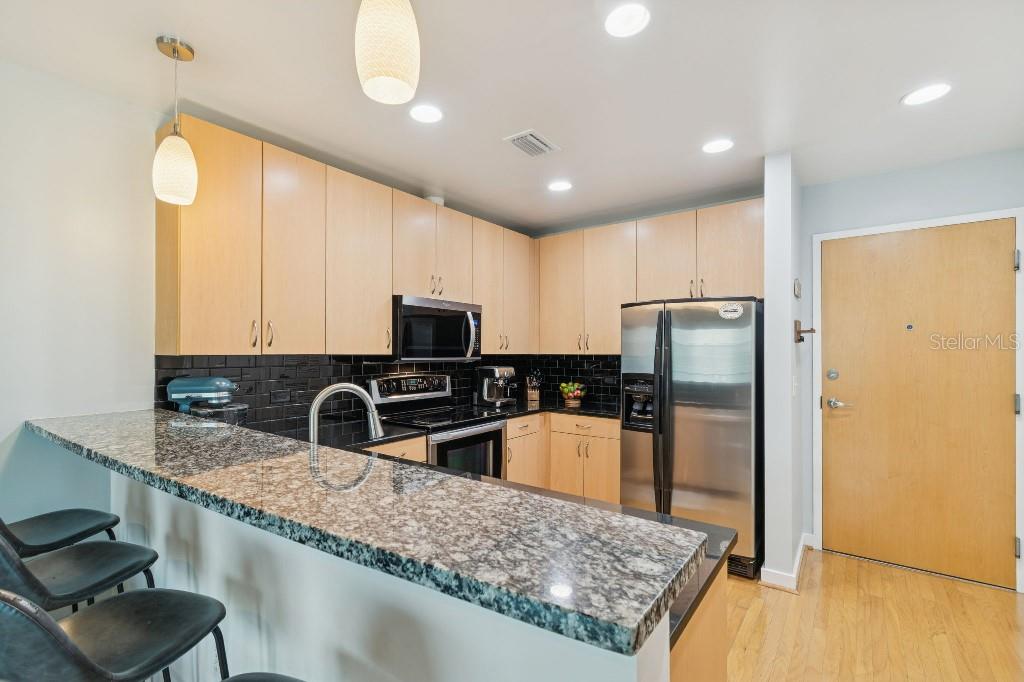 Image 15 of 48 For 777 Ashley Drive 1116