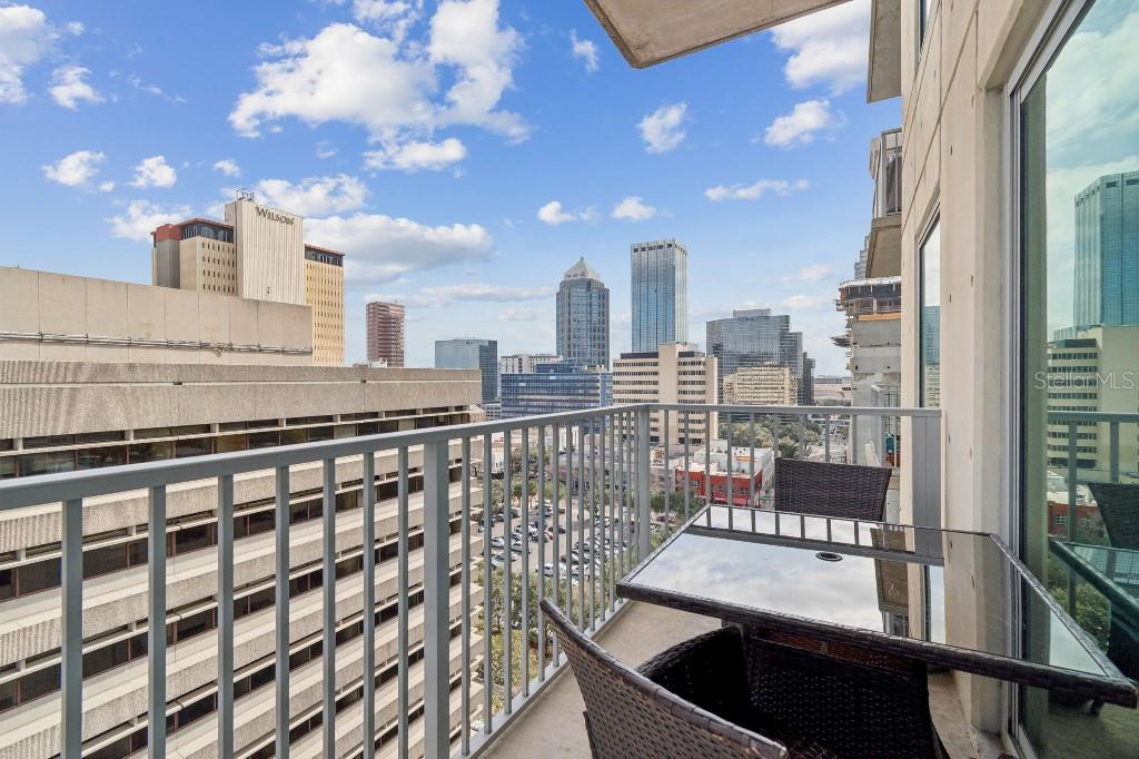 Image 18 of 48 For 777 Ashley Drive 1116