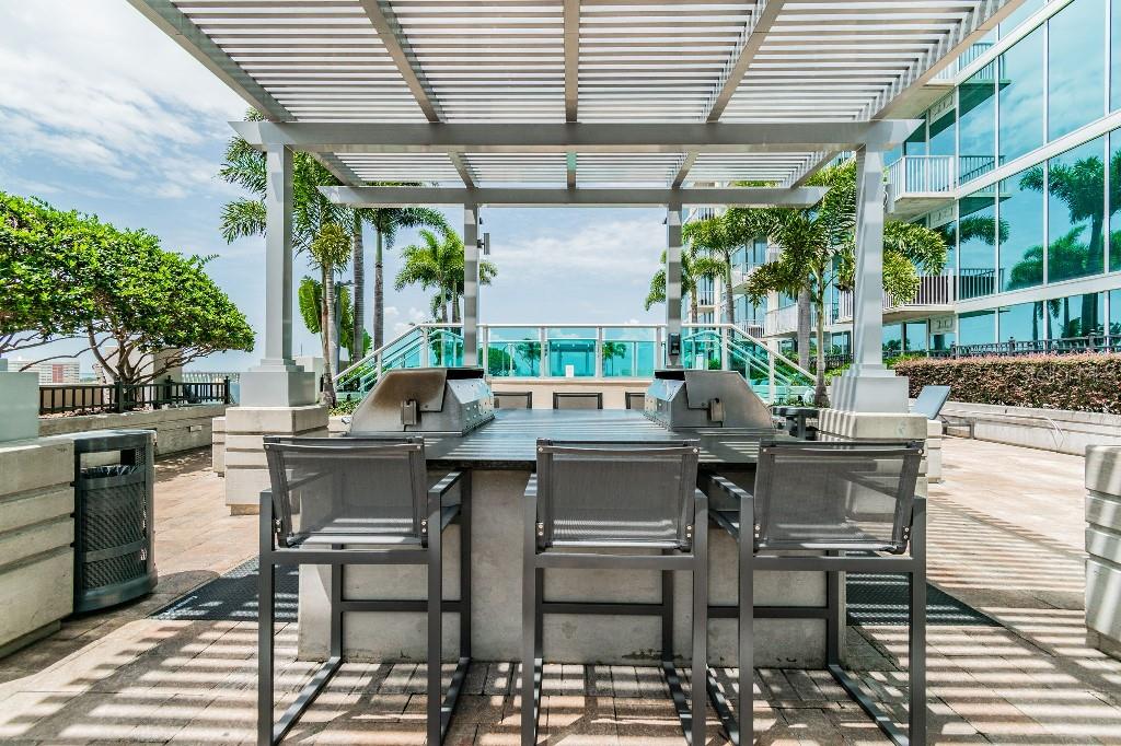 Image 31 of 48 For 777 Ashley Drive 1116