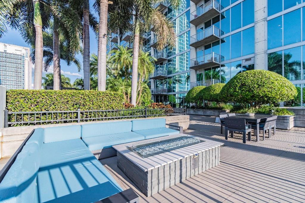 Image 33 of 48 For 777 Ashley Drive 1116