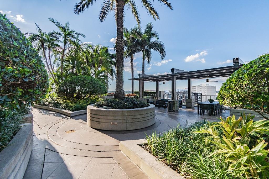 Image 35 of 48 For 777 Ashley Drive 1116