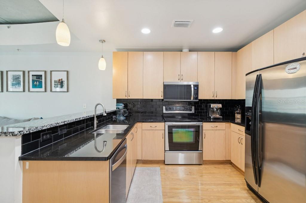 Image 4 of 48 For 777 Ashley Drive 1116