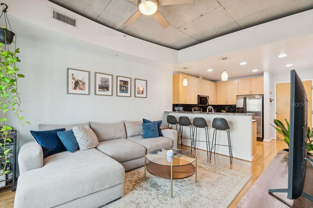 Image 6 of 48 For 777 Ashley Drive 1116