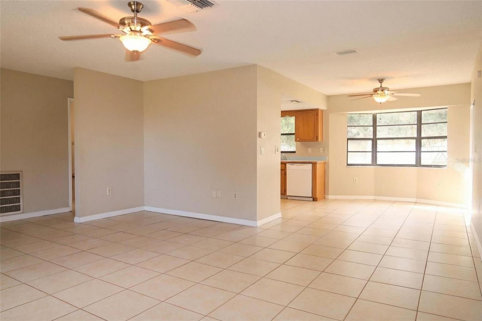 Image 11 of 23 For 4965 Bobwhite Court