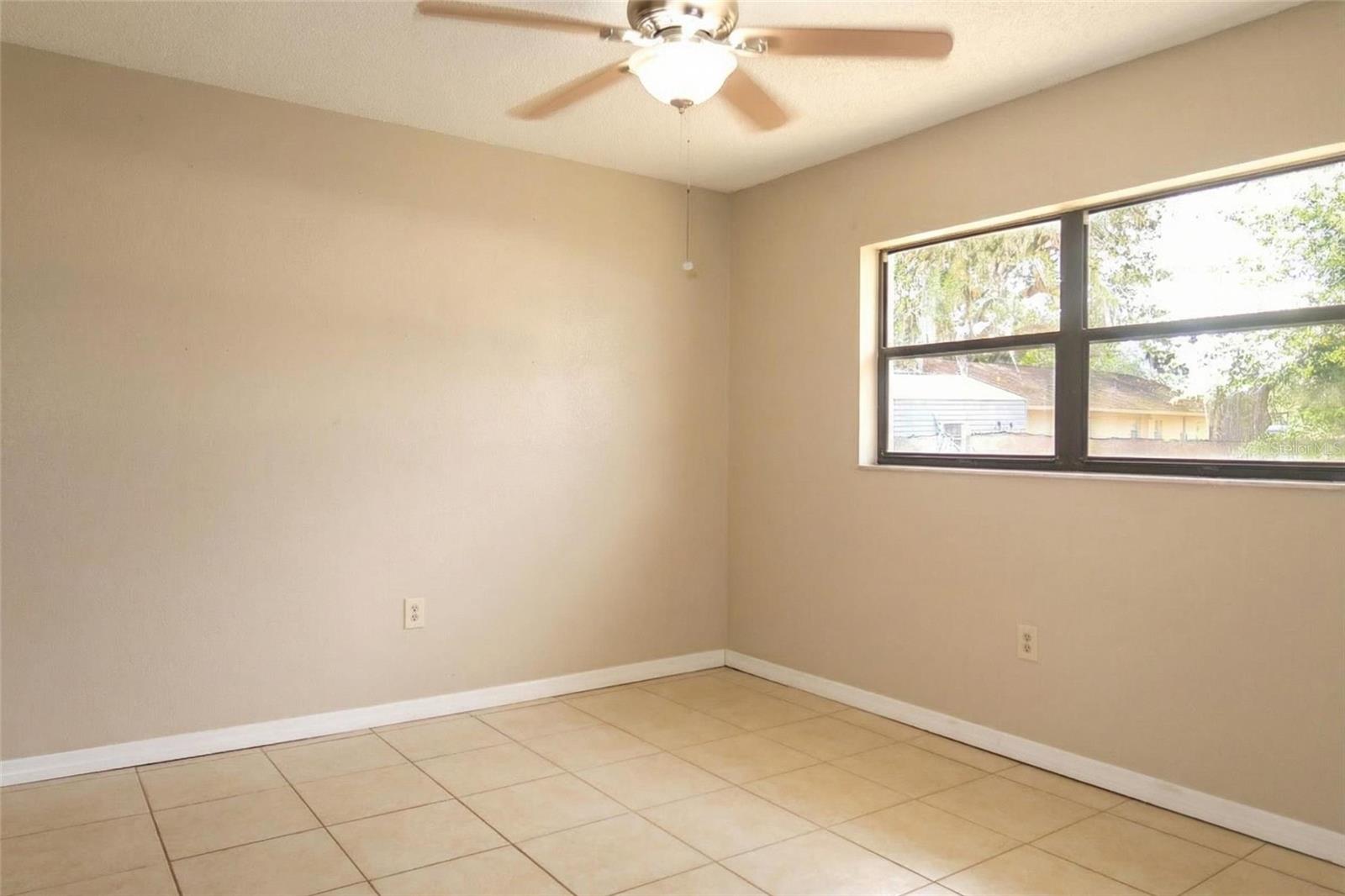 Image 17 of 23 For 4965 Bobwhite Court