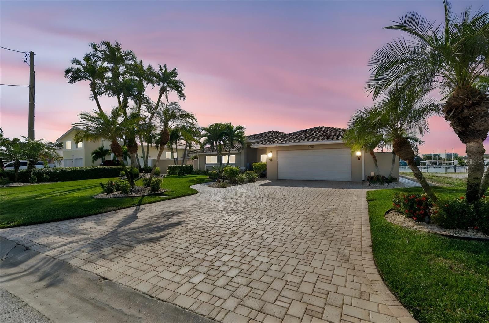 Image 38 of 48 For 7864 9th Avenue S