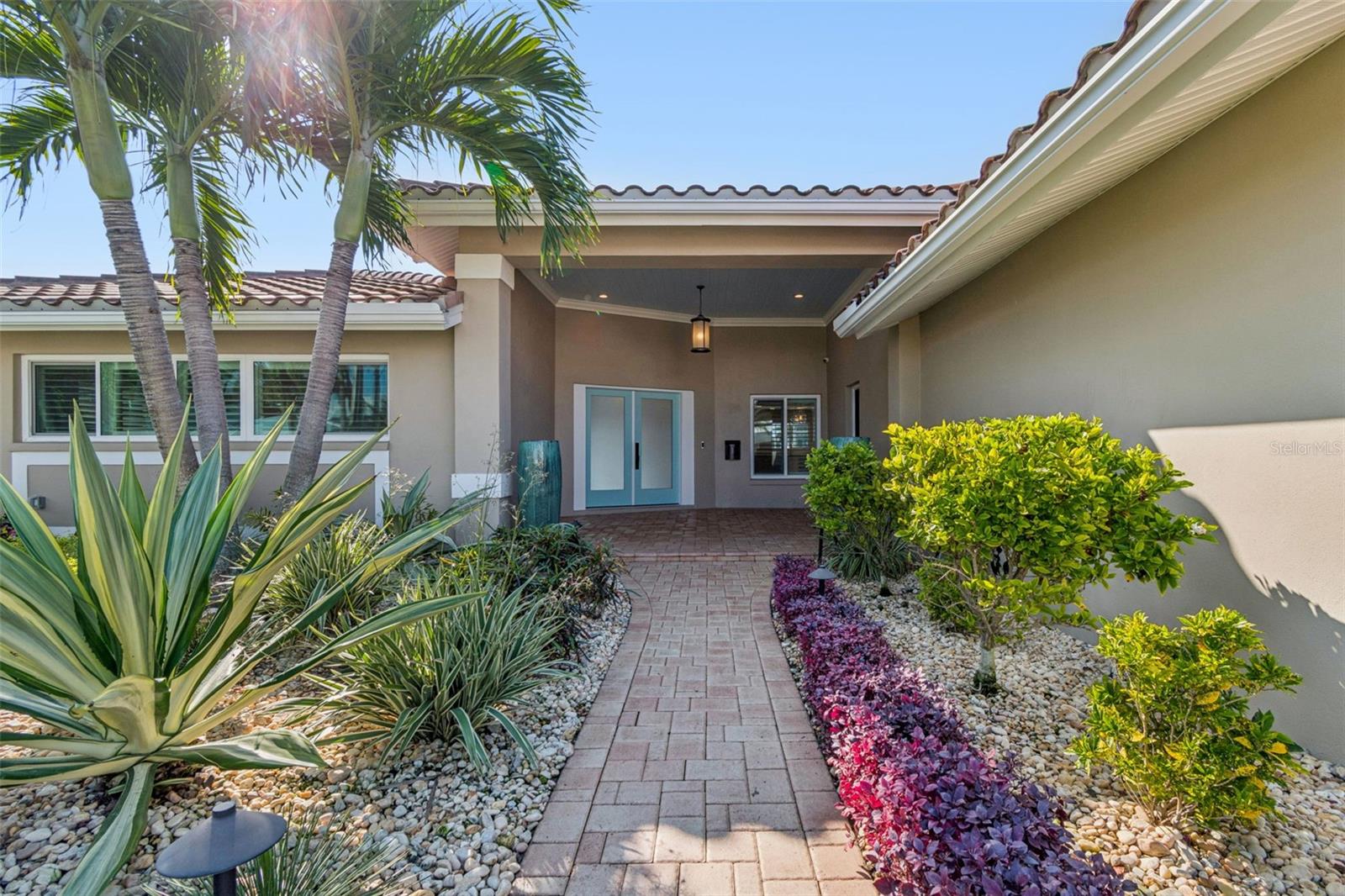 Image 5 of 48 For 7864 9th Avenue S