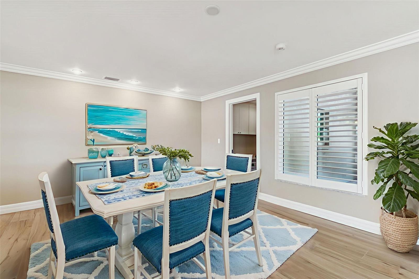 Image 8 of 48 For 7864 9th Avenue S