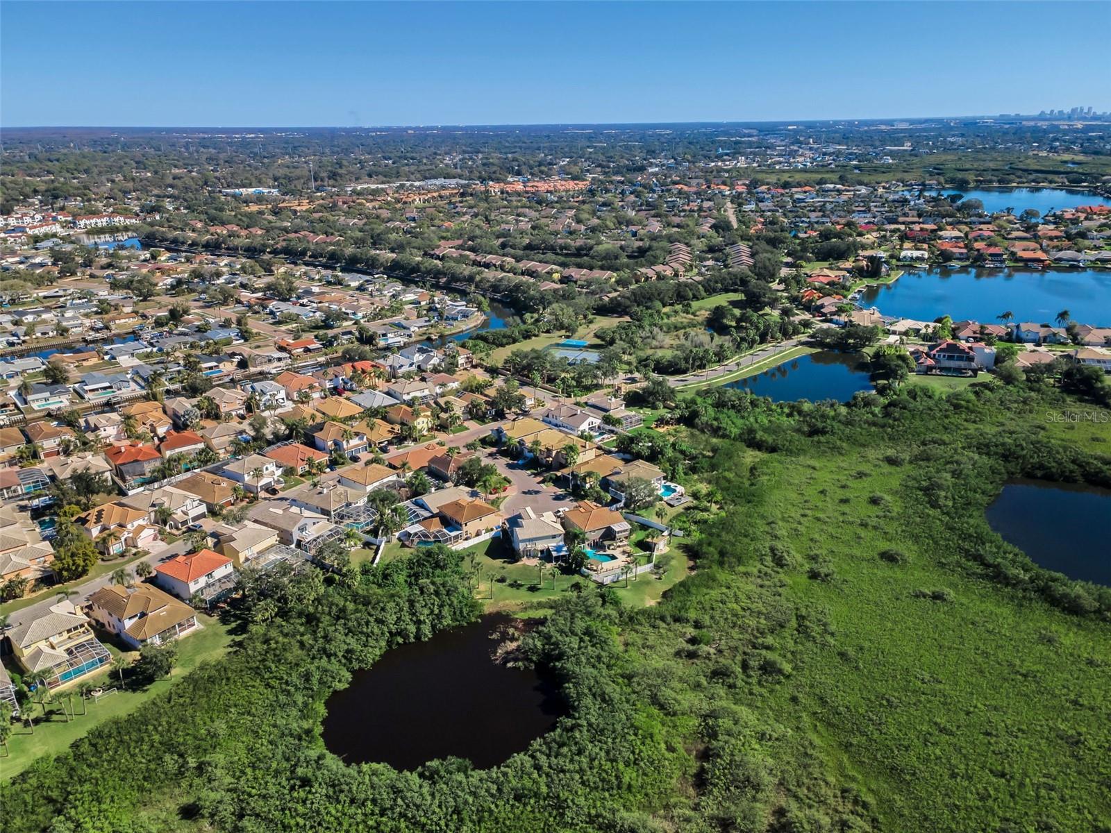 Image 42 of 75 For 10622 Cape Hatteras Drive