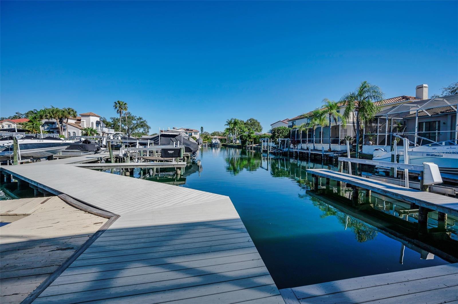 Image 60 of 75 For 10622 Cape Hatteras Drive