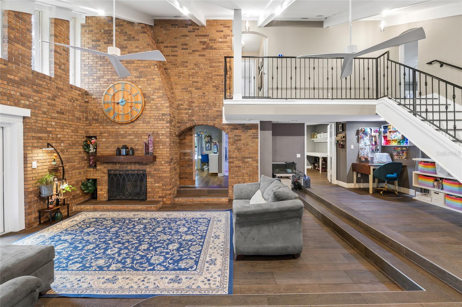 Image 14 of 81 For 602 Druid Way