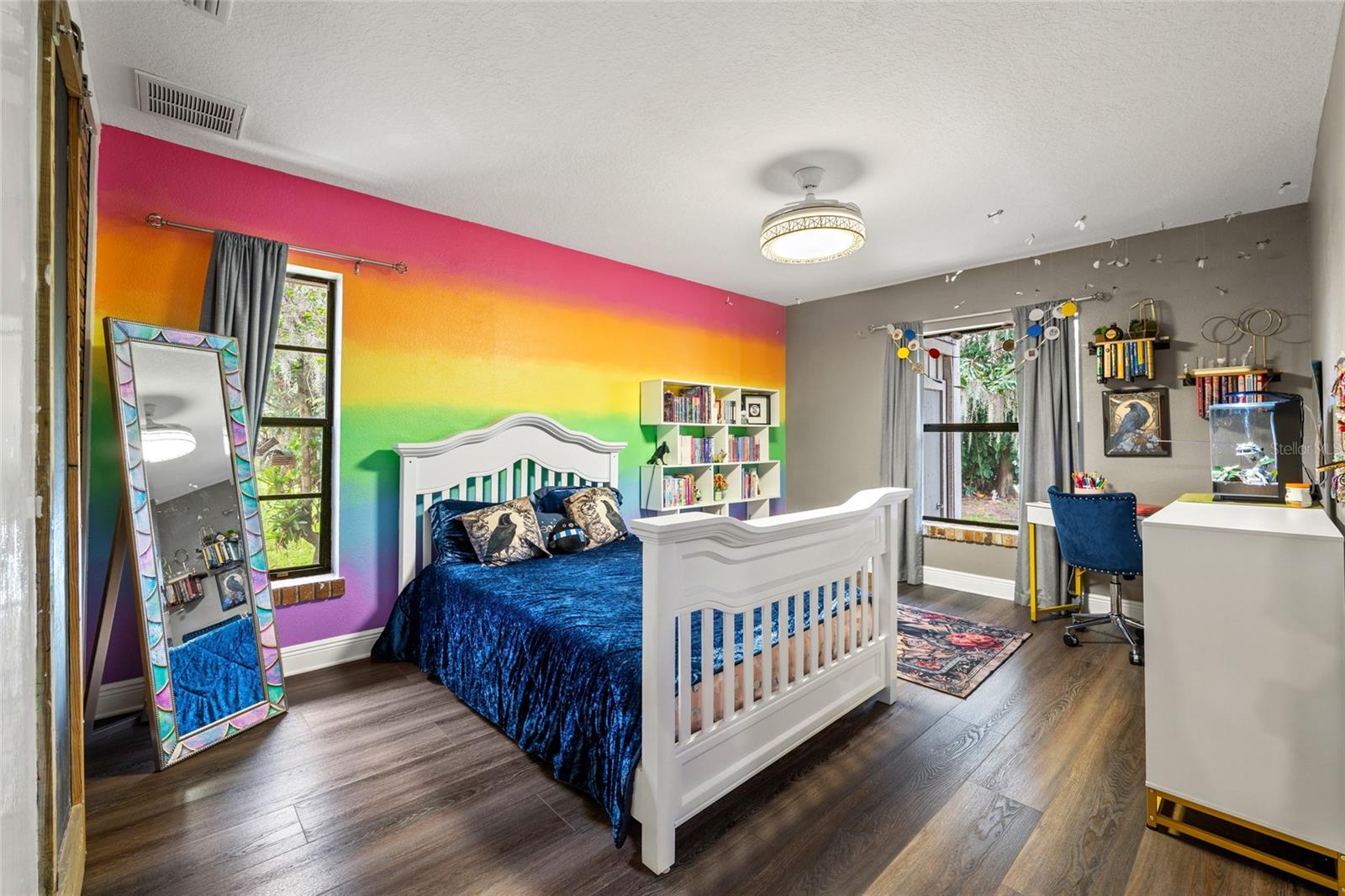 Image 18 of 81 For 602 Druid Way