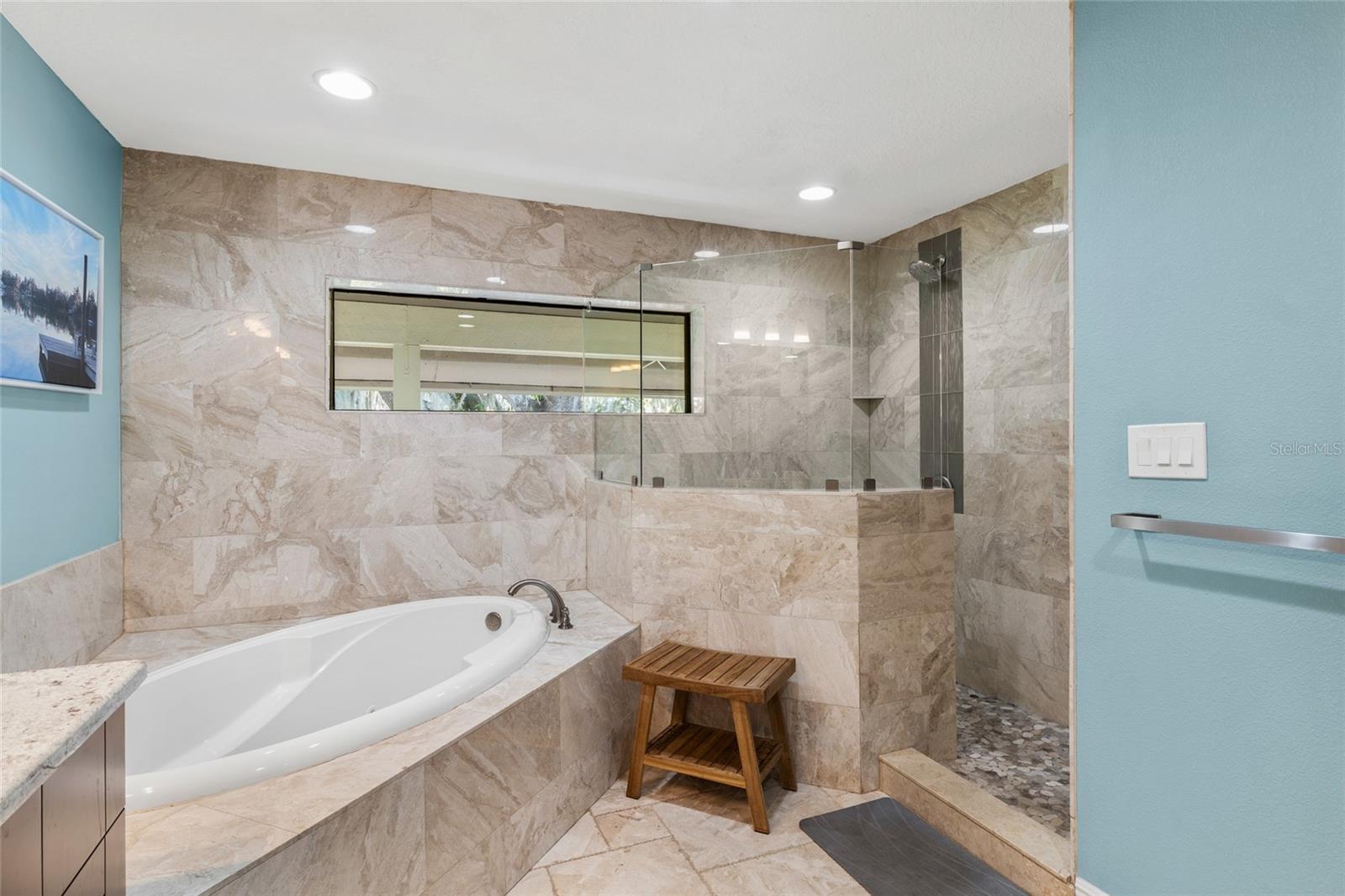 Image 27 of 81 For 602 Druid Way