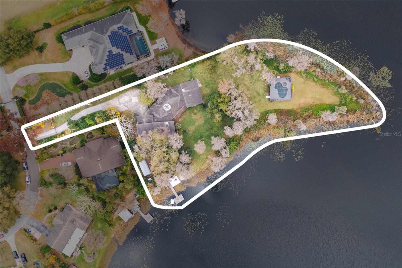 Image 3 of 81 For 602 Druid Way