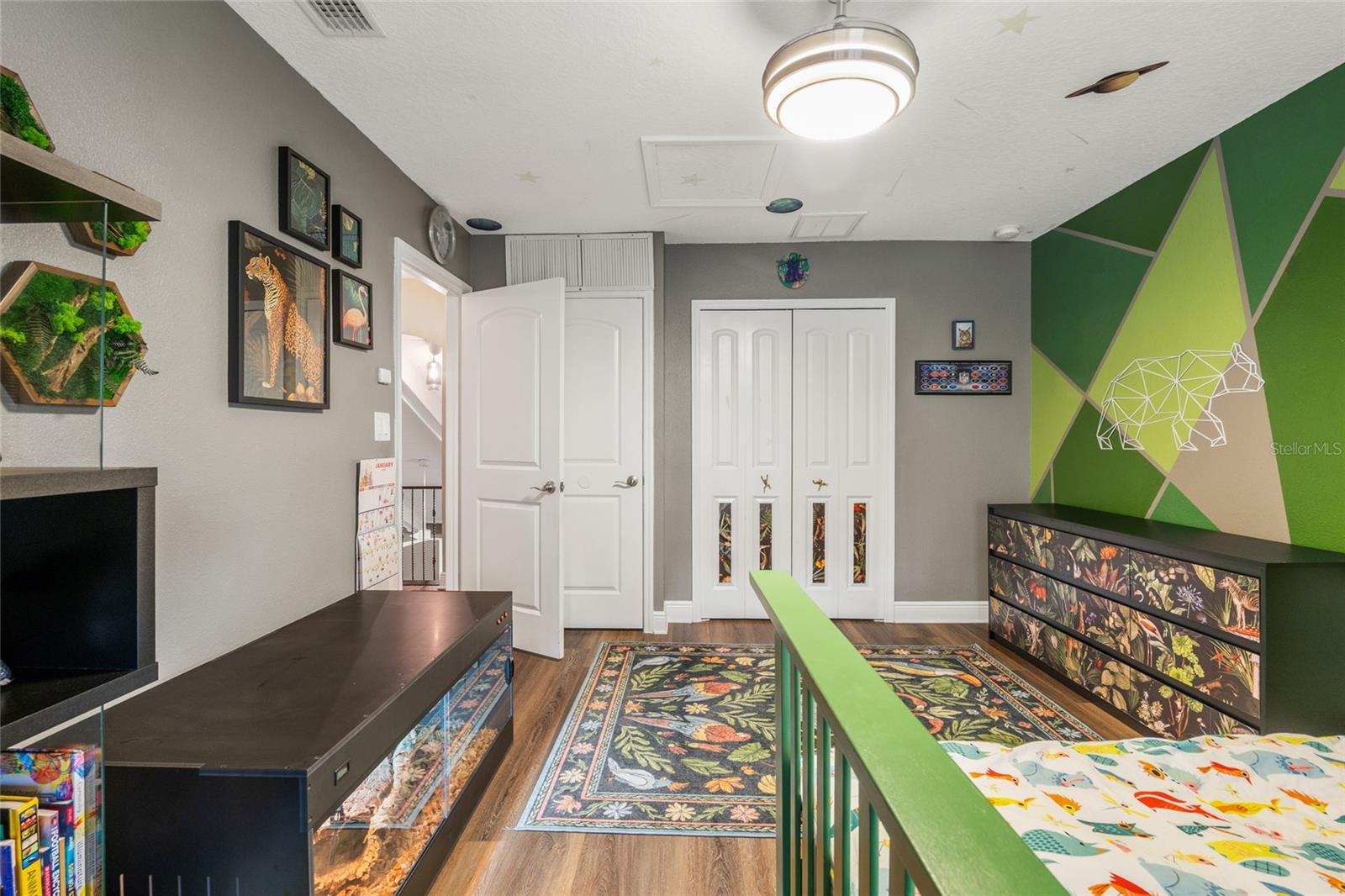 Image 33 of 81 For 602 Druid Way