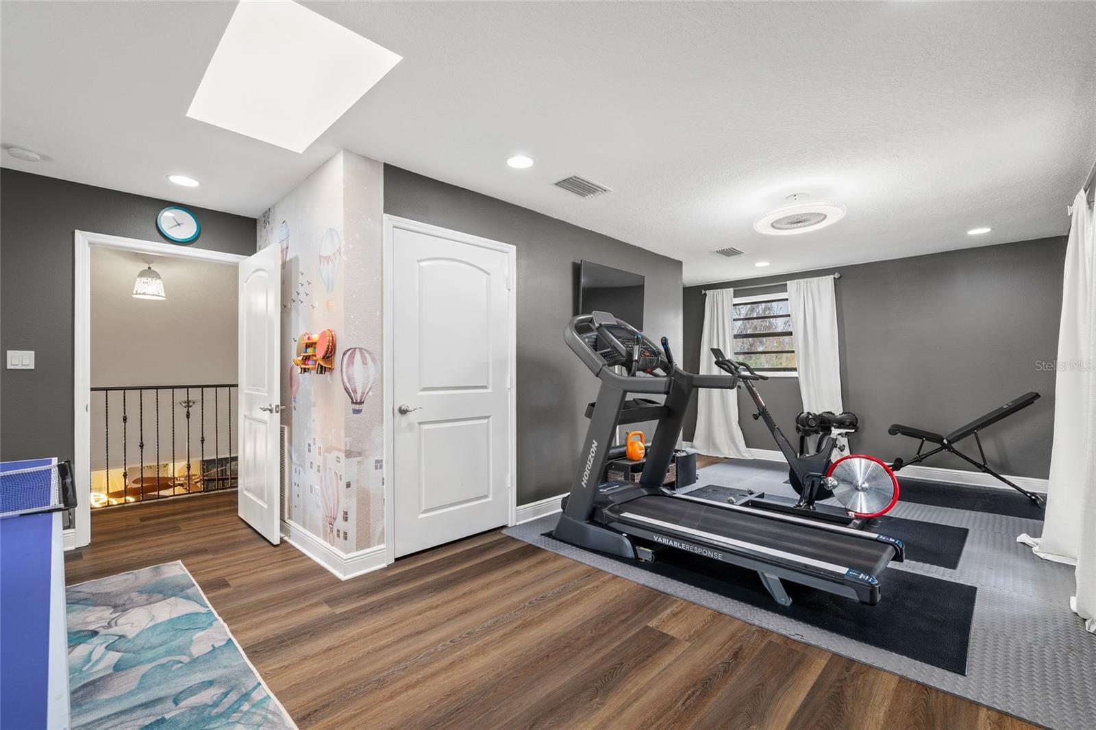 Image 37 of 81 For 602 Druid Way