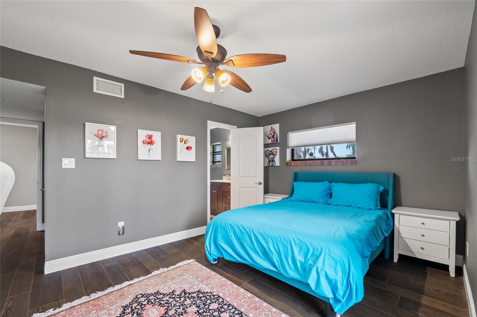 Image 42 of 81 For 602 Druid Way