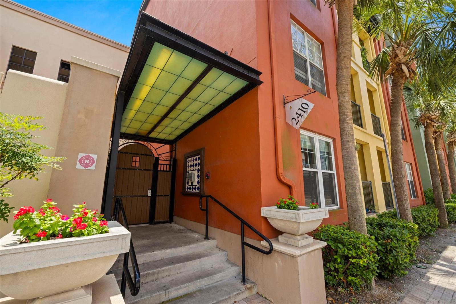 Details for 2410 Azeele Street 214, TAMPA, FL 33609