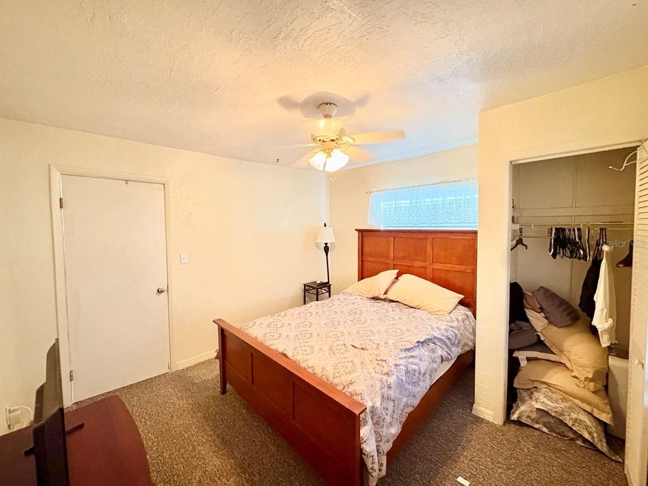 Image 10 of 18 For 524 Lime Street