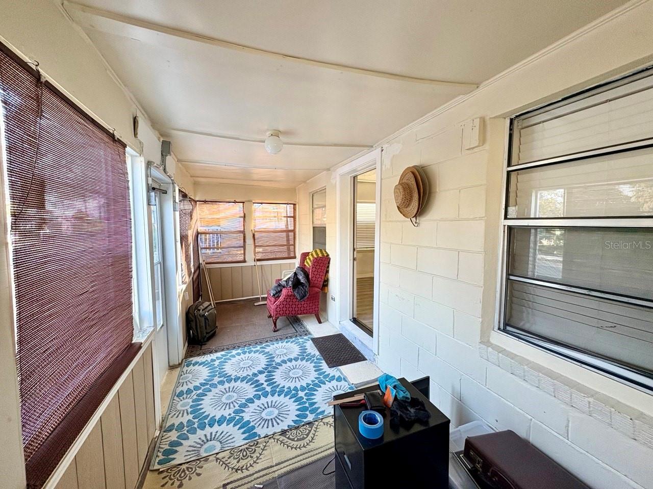 Image 4 of 18 For 524 Lime Street