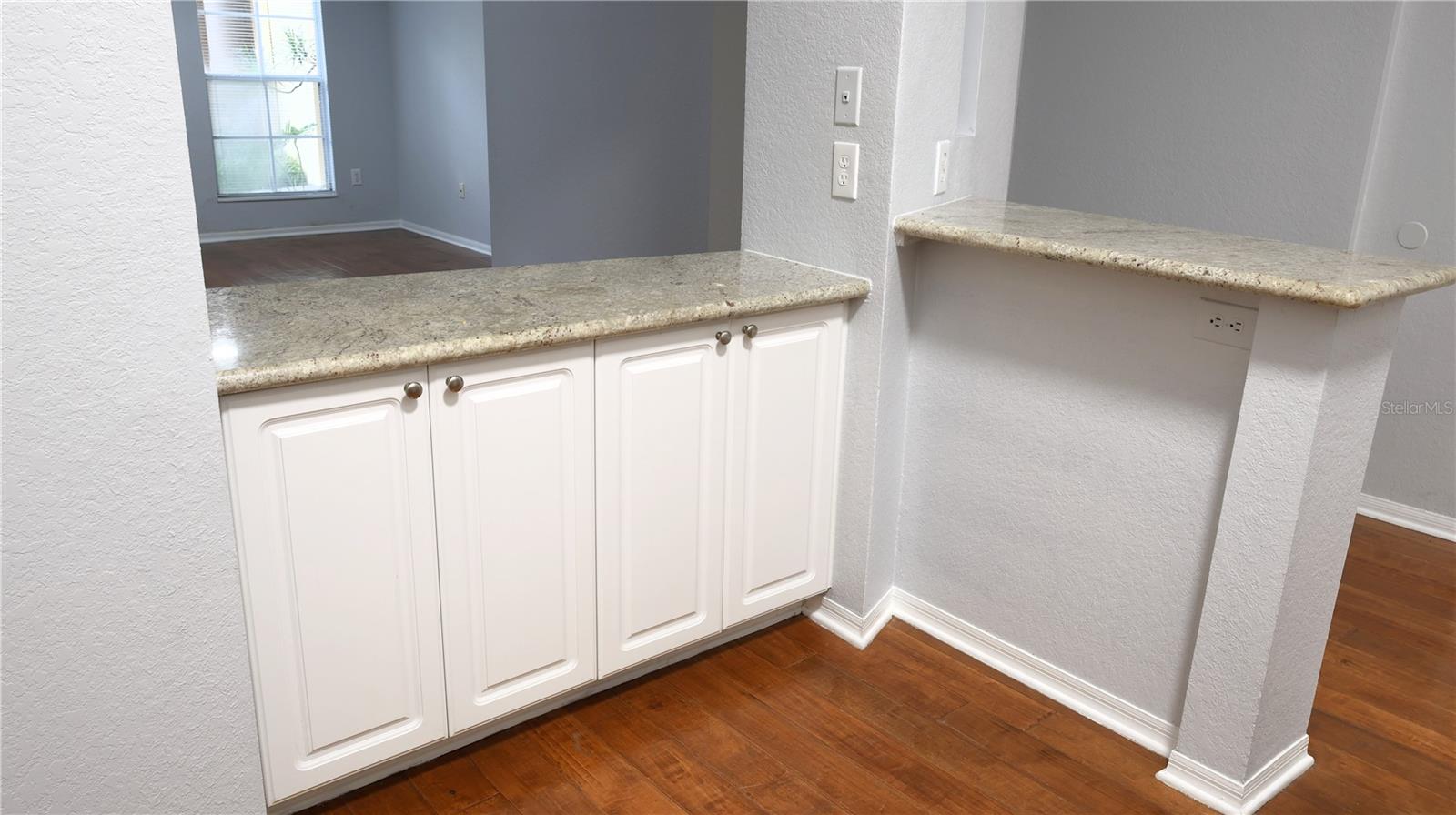 Image 14 of 49 For 501 Moody Avenue 1119a