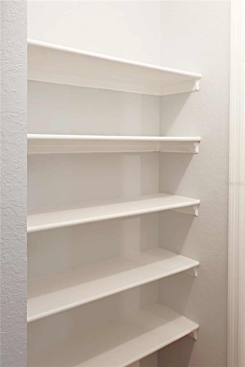 Image 23 of 49 For 501 Moody Avenue 1119a