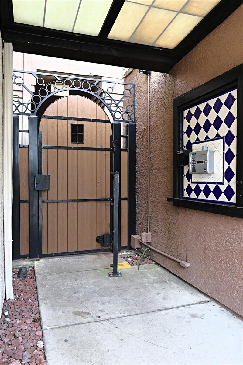 Image 4 of 49 For 501 Moody Avenue 1119a