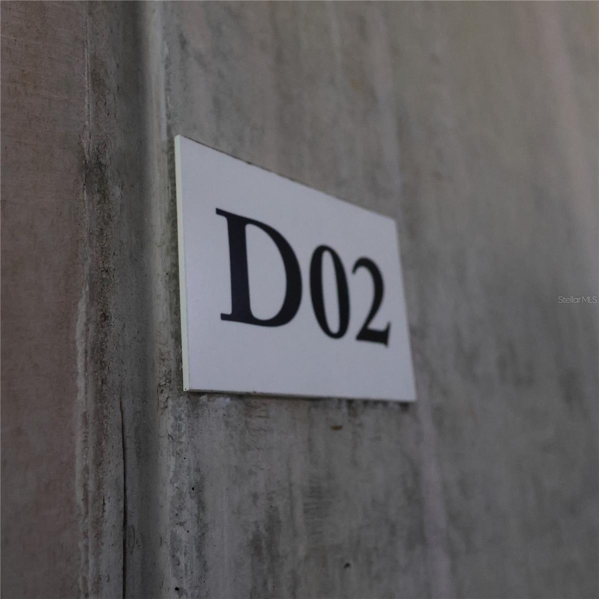 Image 42 of 49 For 501 Moody Avenue 1119a