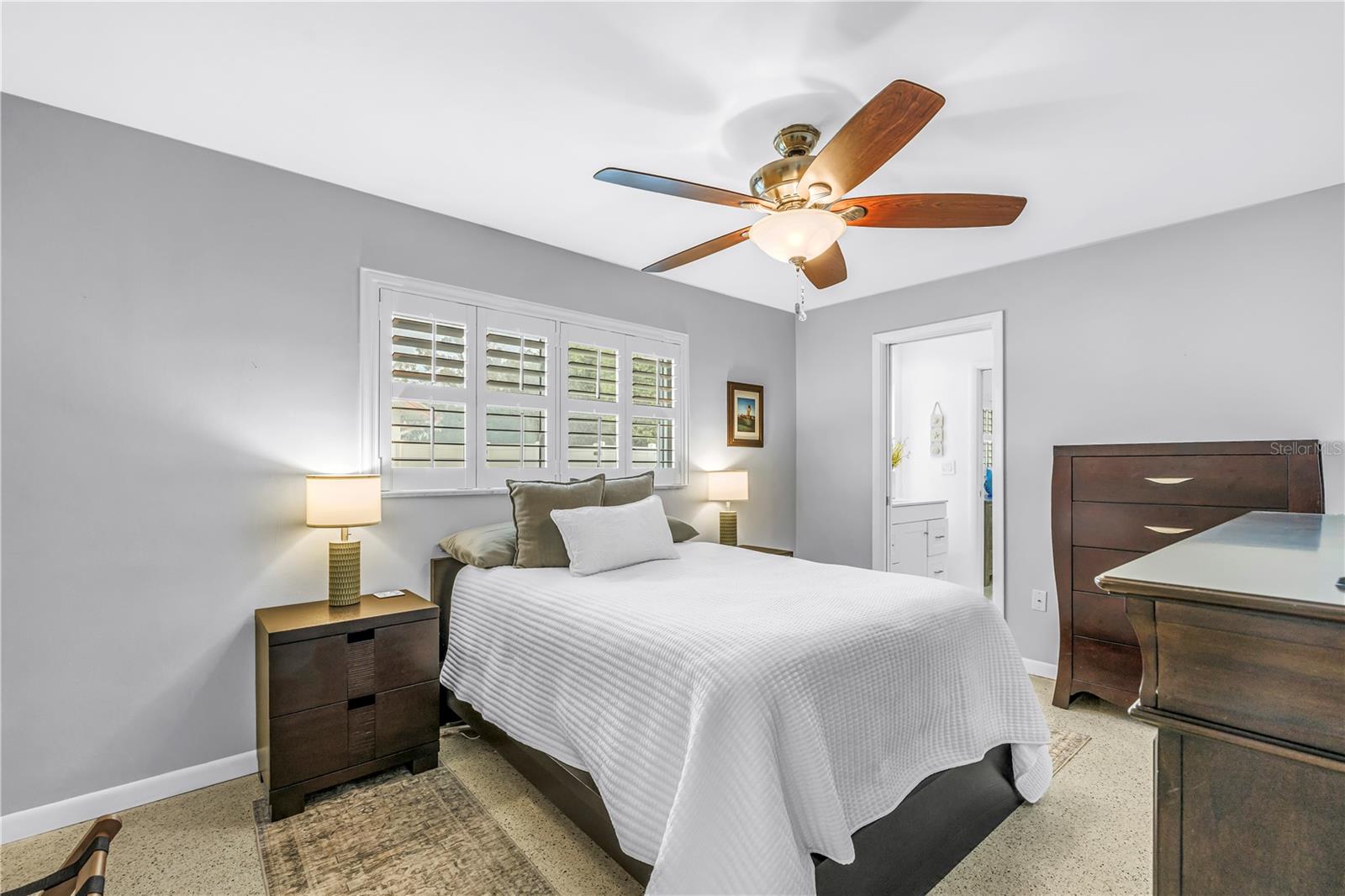 Image 17 of 95 For 14546 Anchorage Circle