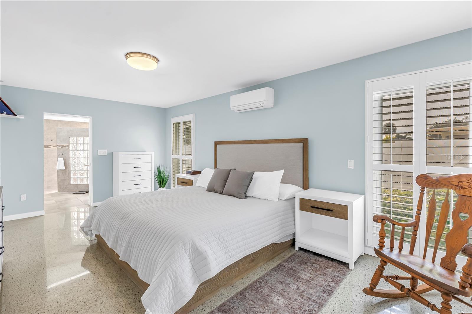 Image 34 of 95 For 14546 Anchorage Circle