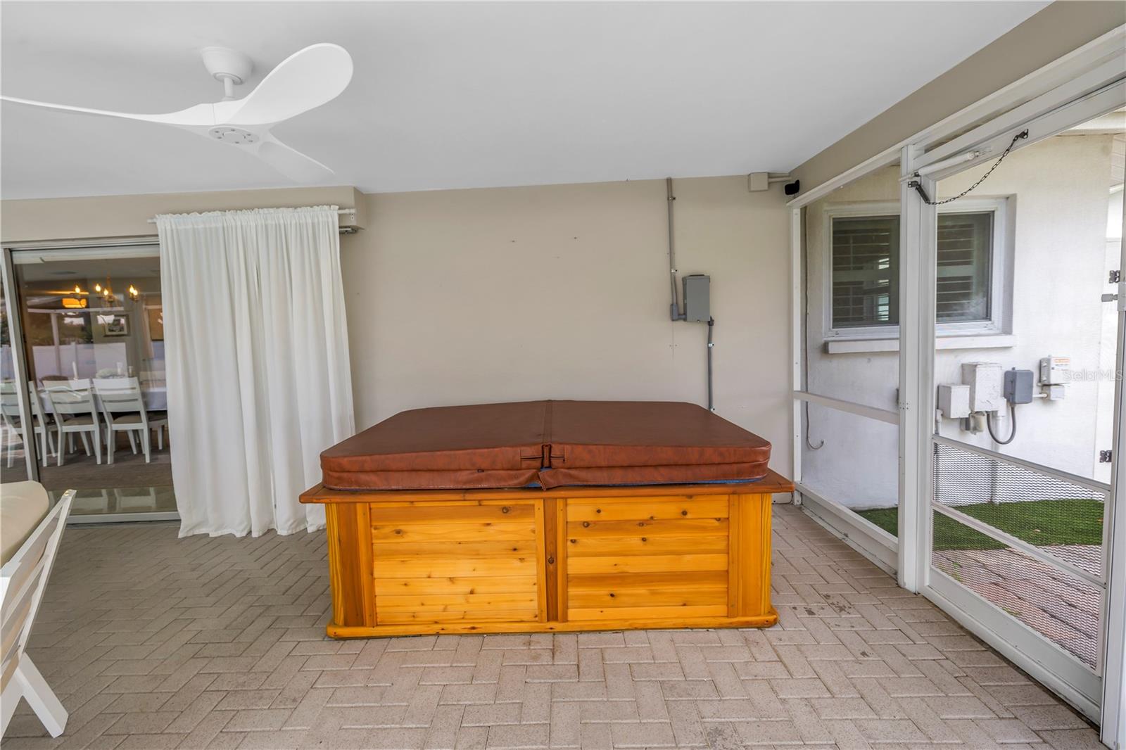 Image 45 of 95 For 14546 Anchorage Circle