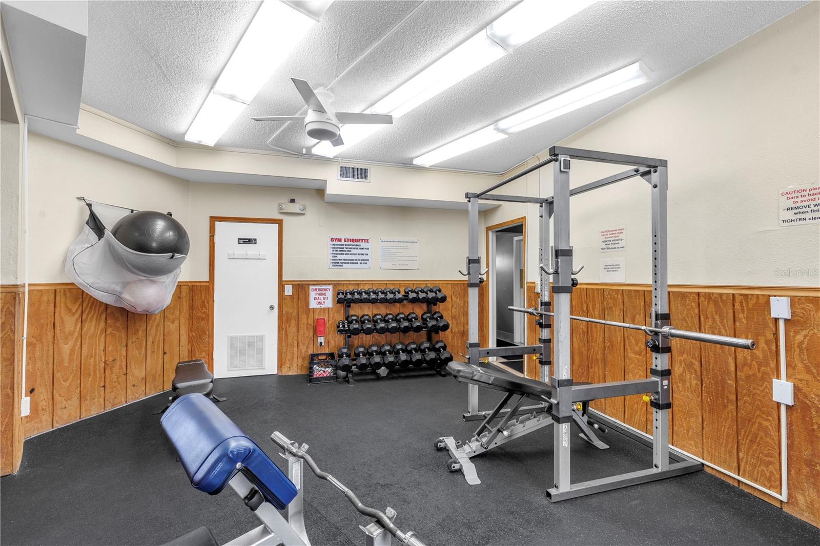 Image 75 of 95 For 14546 Anchorage Circle