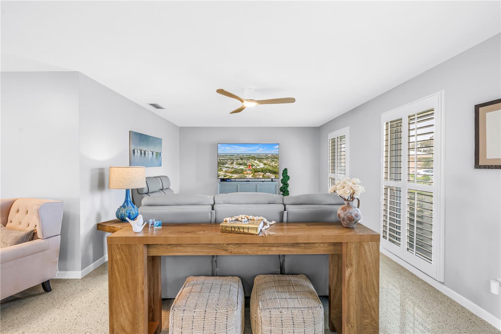 Image 8 of 95 For 14546 Anchorage Circle