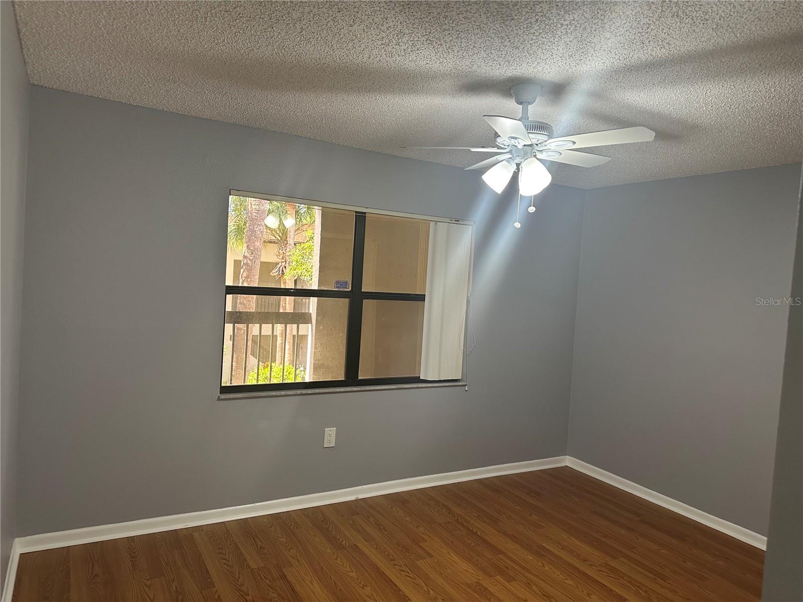 Image 15 of 19 For 2971 Estancia Boulevard 321