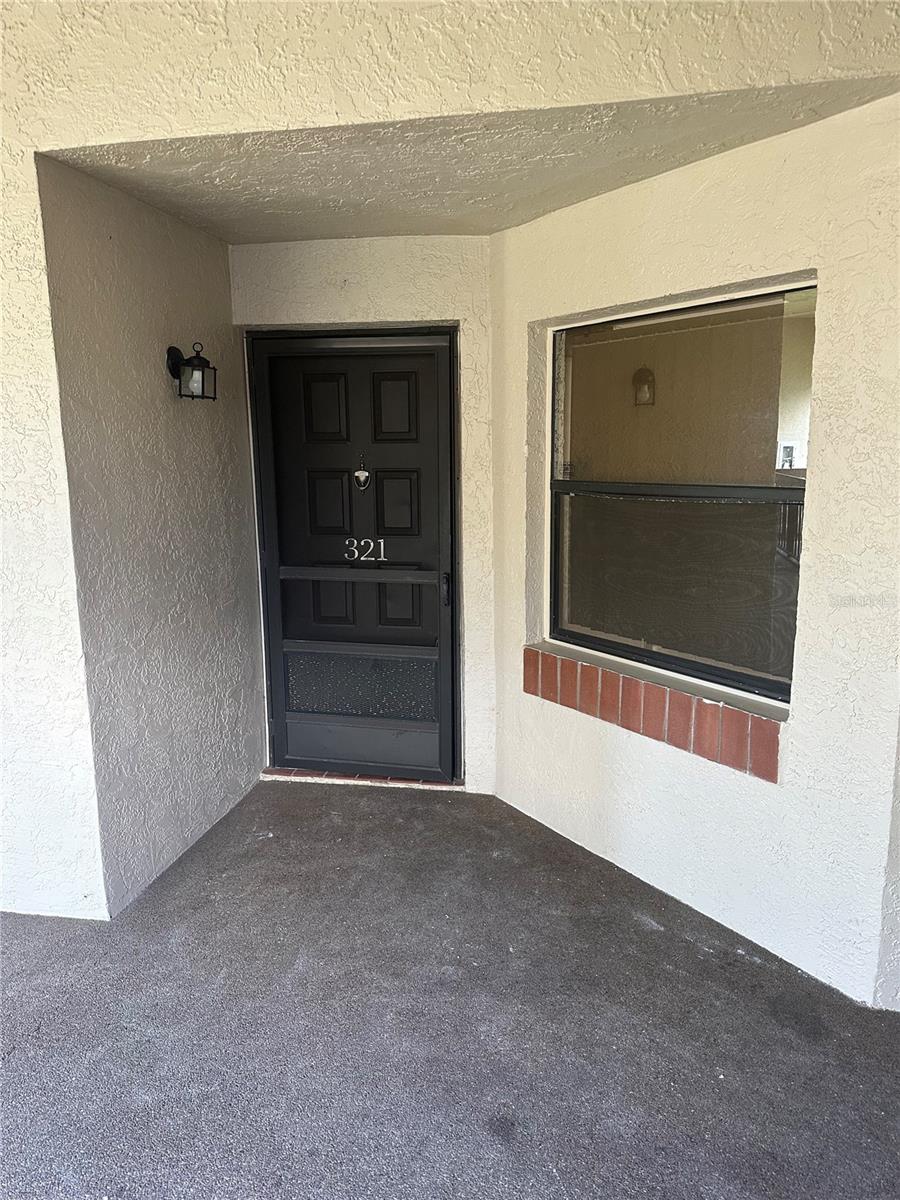 Image 2 of 19 For 2971 Estancia Boulevard 321