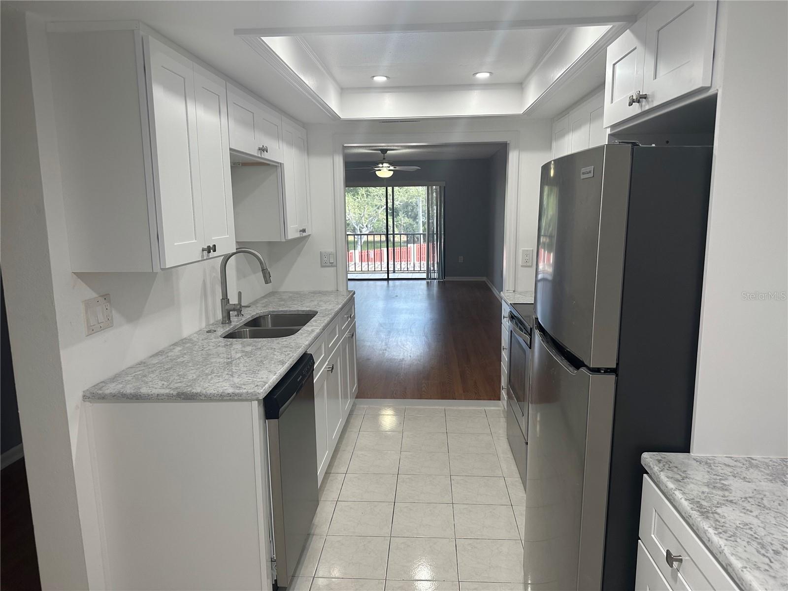 Image 4 of 19 For 2971 Estancia Boulevard 321