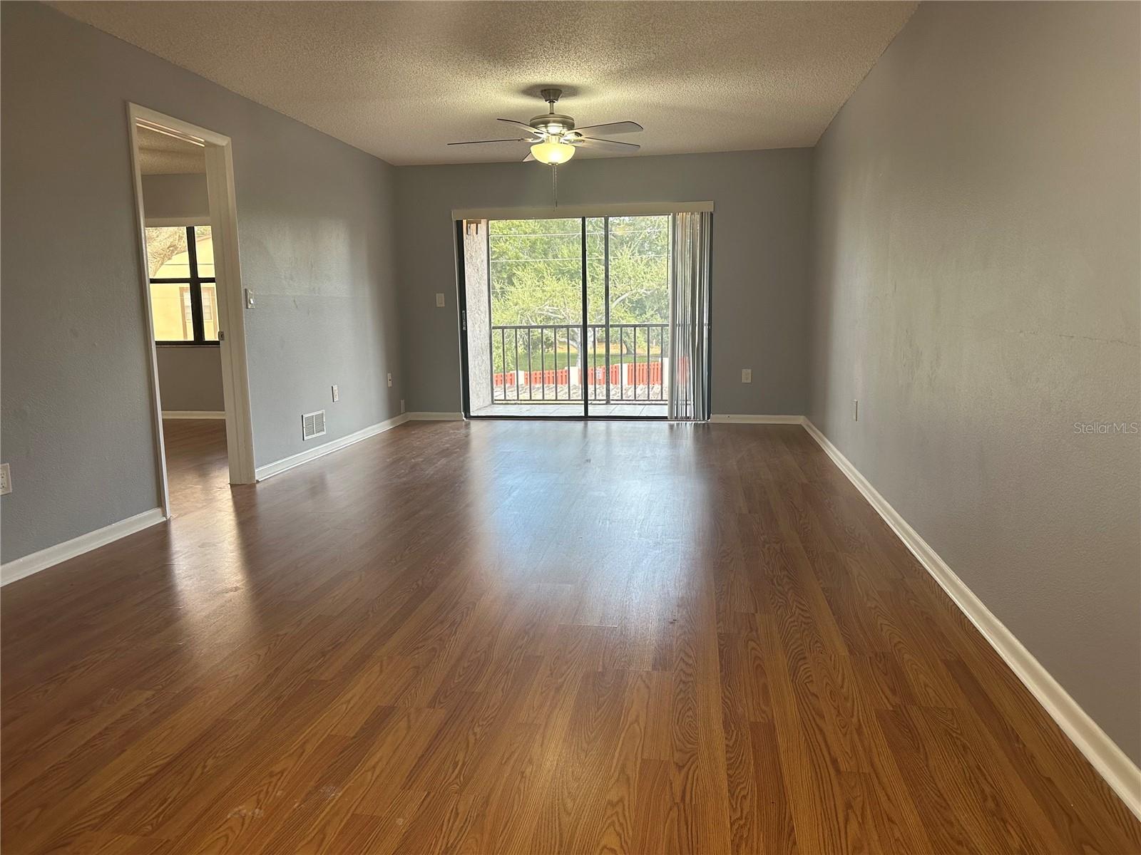 Image 9 of 19 For 2971 Estancia Boulevard 321