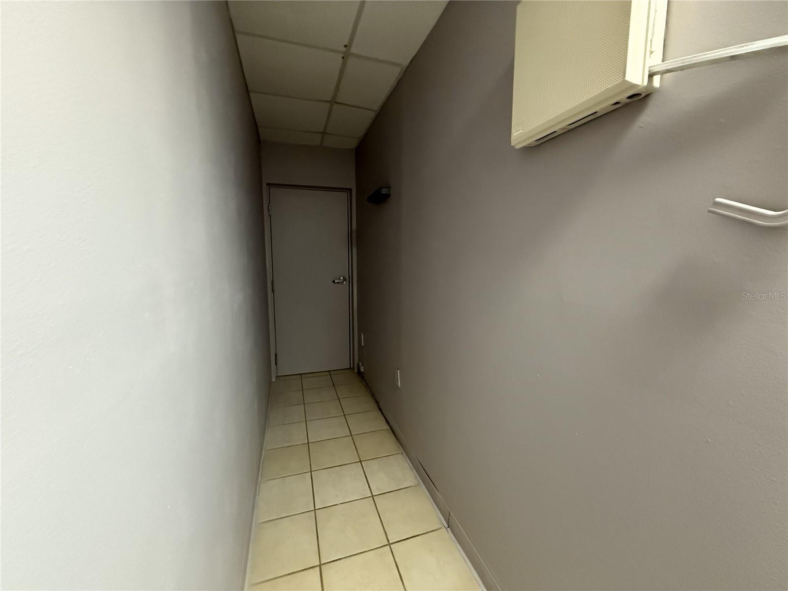 Image 9 of 10 For 2007 Kennedy Boulevard A