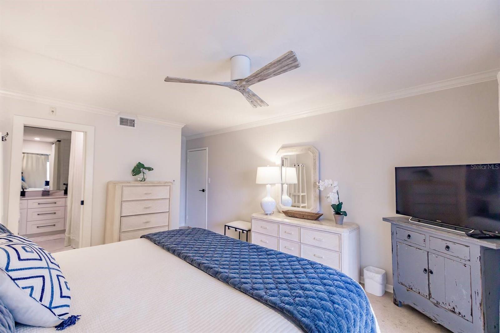 Image 11 of 31 For 1055 Peppertree Drive 206aa