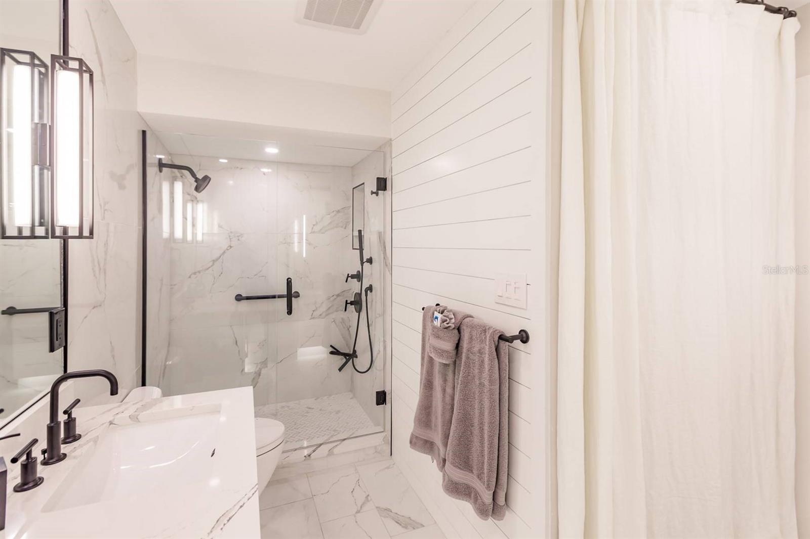 Image 13 of 31 For 1055 Peppertree Drive 206aa