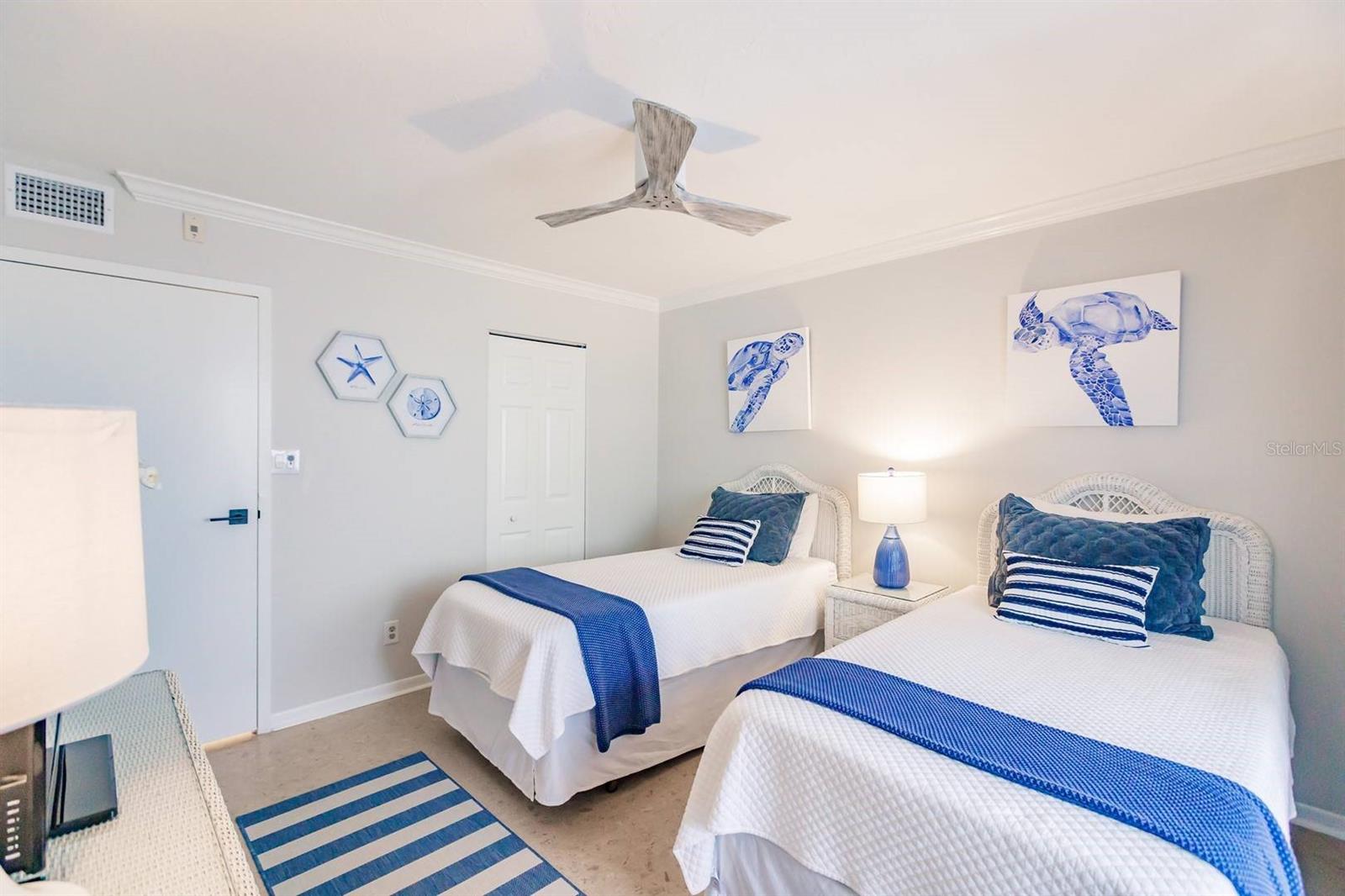 Image 16 of 31 For 1055 Peppertree Drive 206aa