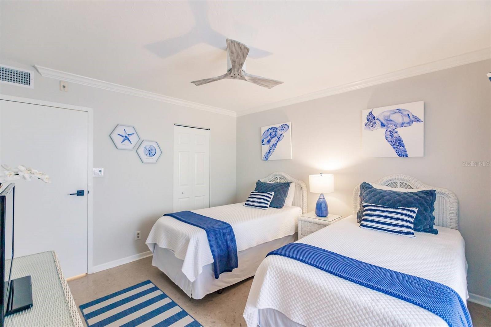 Image 17 of 31 For 1055 Peppertree Drive 206aa