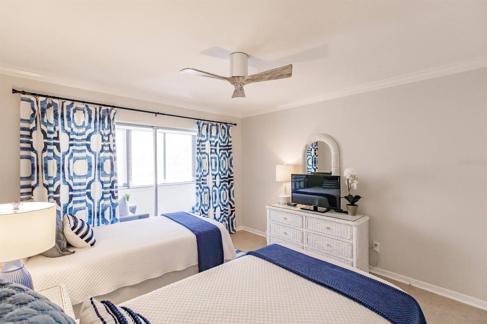 Image 18 of 31 For 1055 Peppertree Drive 206aa