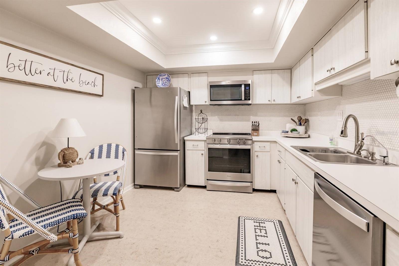 Image 6 of 31 For 1055 Peppertree Drive 206aa